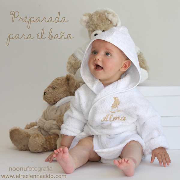 Albornoz Bebé Personalizado Baby – Bordados de Tania